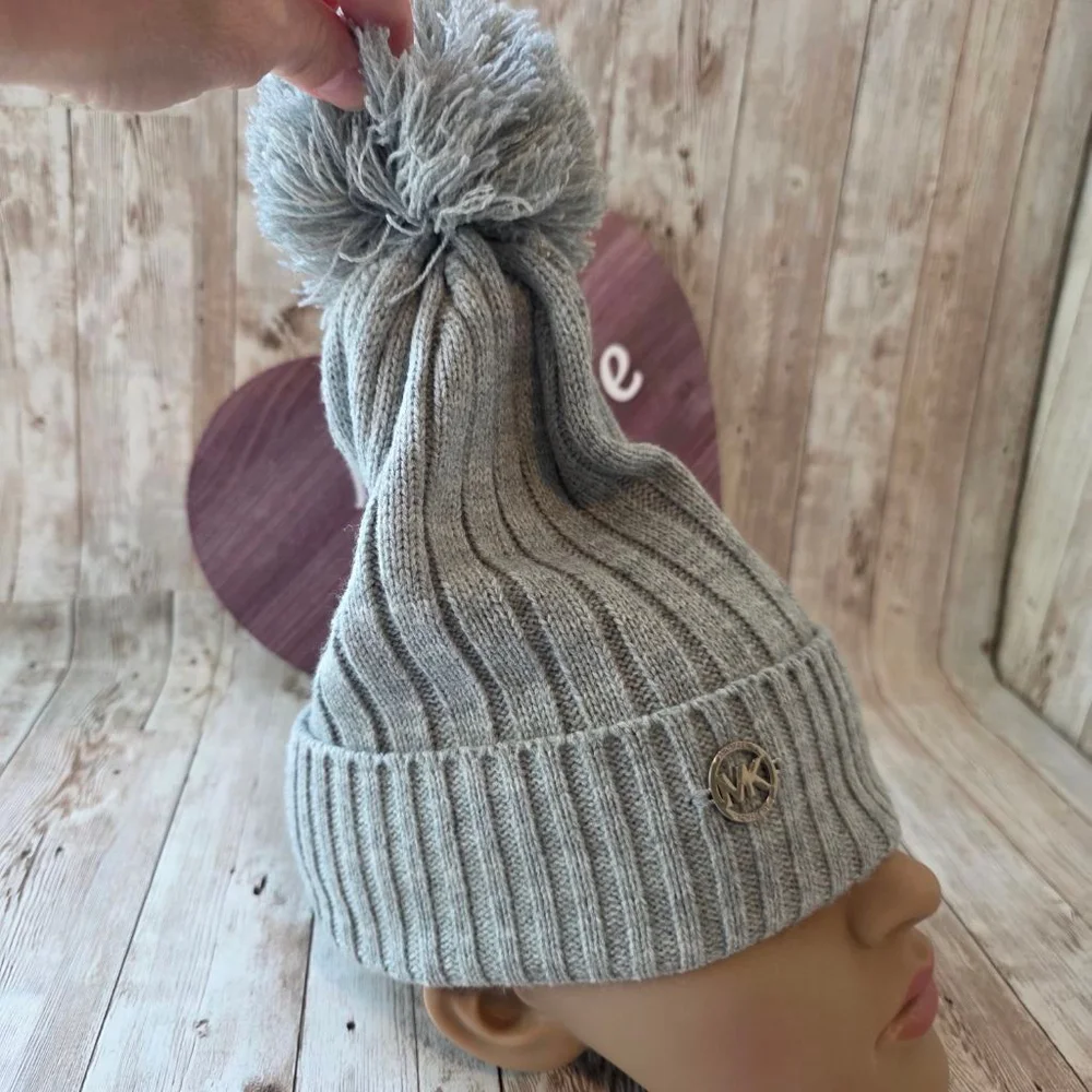 Women's Michael Kors Gray Ribbed Knit Pom Beanie